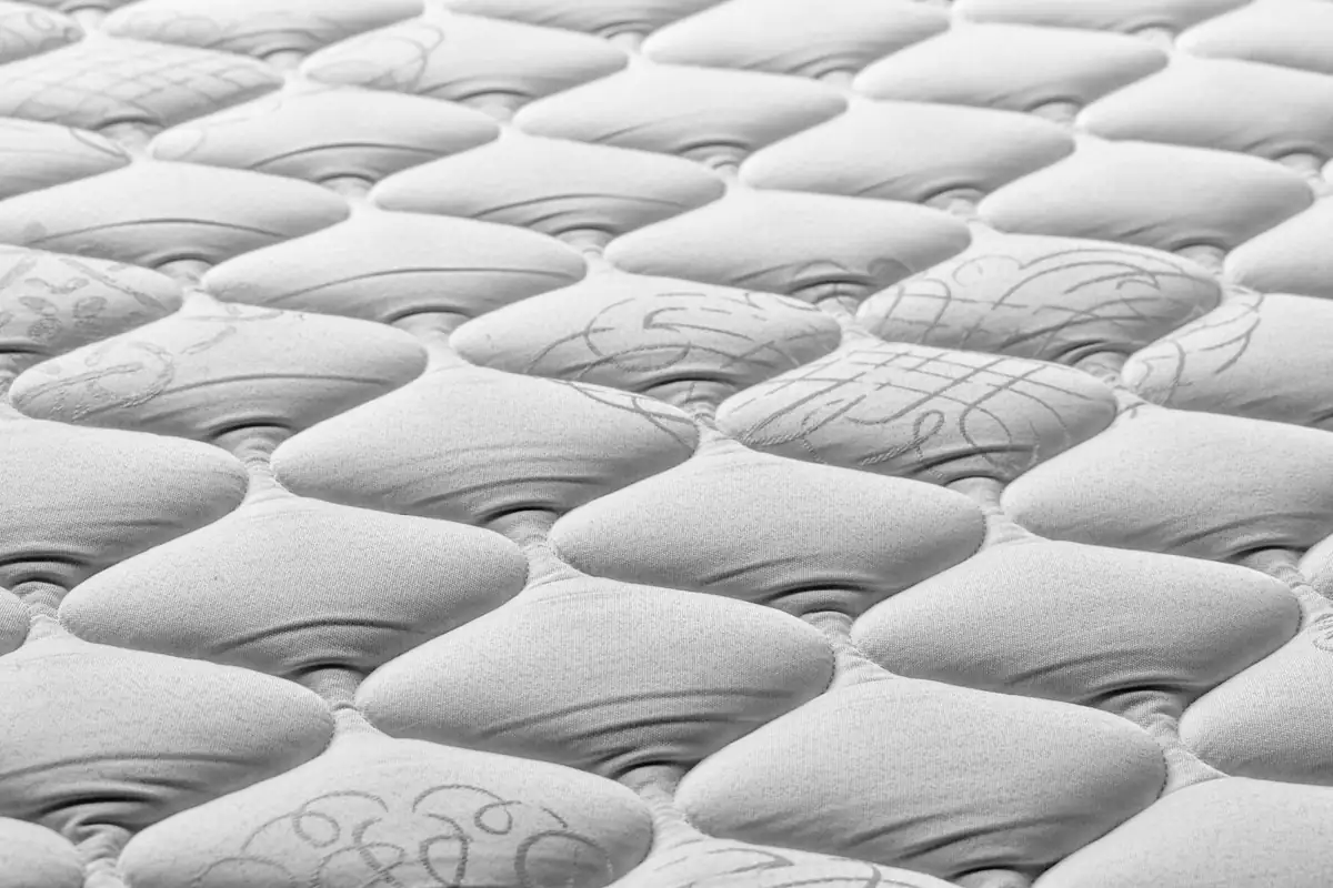 made-mattress-close-up.webp